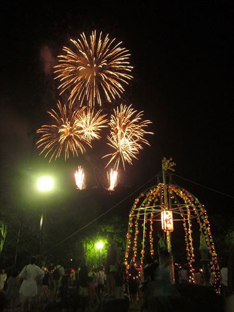 修善寺温泉　弘法大師奉納花火大会